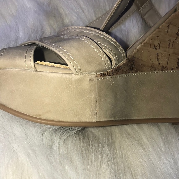 Call it Spring | Strappy Nude Cork Wedges Size 9 - Picture 4 of 4